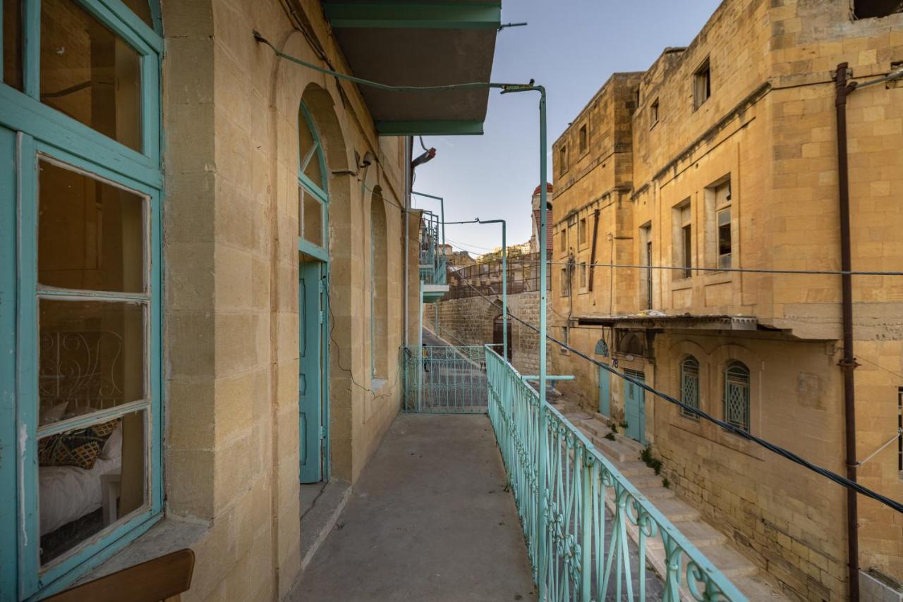 Jordan Heritage Madhafa Ал Салт Екстериор снимка